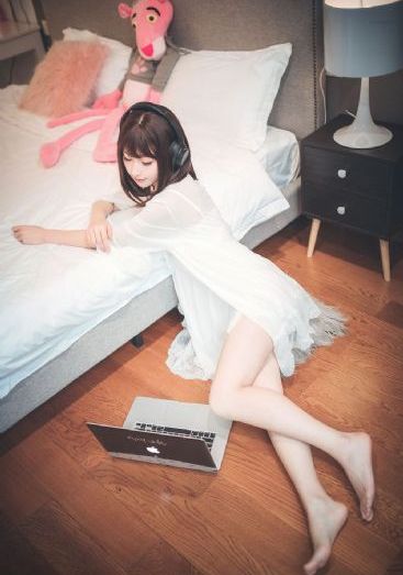 老师在办公室吃我乳_720电影在线看